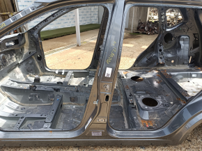 Body pillar central left Nissan Rogue 21-23 on the body