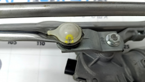 Mazda CX-5 17 wiper blade trapezoid with motor - crack