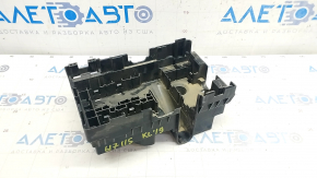 Jeep Cherokee KL 14-23 underhood fuse box housing broken mount