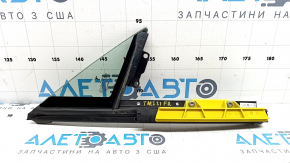Door glass triangle front right Tesla Model S 21-