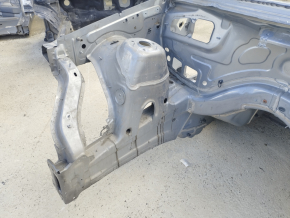 Front right quarter Mercedes GLS-class X166 13-19 silver, on the body