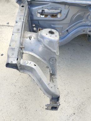 Front right quarter Mercedes GLS-class X166 13-19 silver, on the body