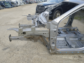 Quarter front left Jeep Cherokee KL 19-21 on the body, silver