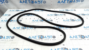 Front right door seal Mazda CX-30 20-
