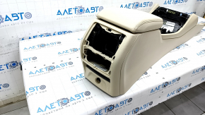 Console central armrest BMW X3 G01 18-21 beige, scratches, cracks in the armrest