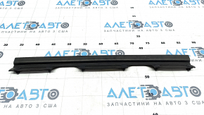 Small tailgate seal Mazda CX-30 20- on the door