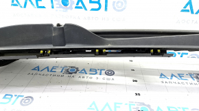 Windscreen wiper grille plastic Kia Forte 19-24 with seal, broken fasteners