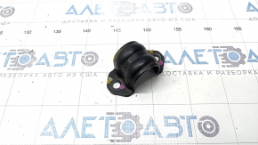 Front stabilizer mounting bracket right Kia Forte 19-24