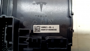 Tesla Model S Passenger Seat Control Unit 21 - Crack in Mount