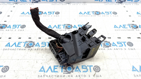 Fuse box under the dashboard Volkswagen ID.4 21-23 broken mount