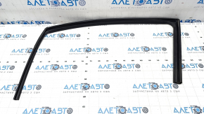 Front left glass seal Kia Forte 19-24