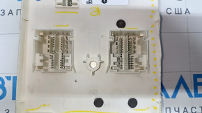 Body Control Module Chrysler Pacifica 20 damaged housing