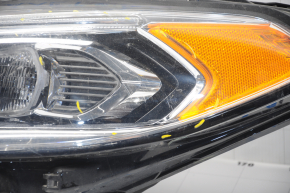 Headlight front left complete Ford Fusion mk5 17-20 LED, with DRL, sand, scratches