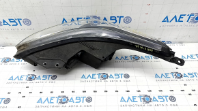 Headlight front right bare Kia Forte 19-21 halogen with bracket, sand, scratches