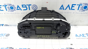 Instrument cluster Kia Forte 19-22 automatic transmission for halogen headlights, 52k, scratches, crack in glass