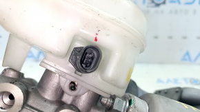 Brake booster assembly Tesla Model S 21- with cover