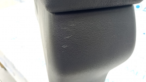 Console central armrest and cup holders Kia Forte 19-24 leather black, scratches
