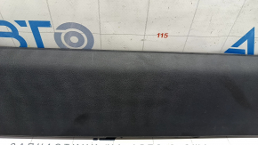 Lower tailgate trim Toyota Rav4 19 - structure, scratches, tears