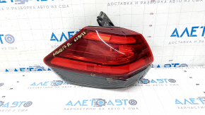 Light outer wing left Nissan Rogue 17- crack in glass