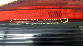 Light outer wing left Nissan Rogue 17- crack in glass