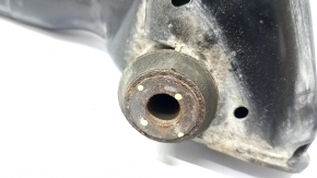 Front subframe Nissan Rogue 14-20 rusty, silent blocks need replacing