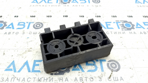 Rear right jack Tesla Model S 21-