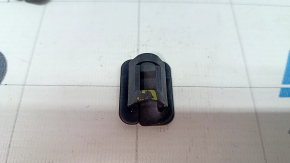 Hood insulation clips Volvo XC90 16-22 incomplete 7 pcs, crack in fastening
