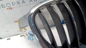 Radiator grill right BMW 3 F30 4d 12-18 sand on chrome