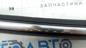 Upper door molding, front right Volvo XC90 16-22, chrome, complete with seal, scratches, tears