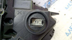 Headlight front left complete Chevrolet Bolt EUV 22-23 with upper bracket, sand