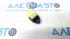 Airbag sensor rear left Lexus CT200h 11-12