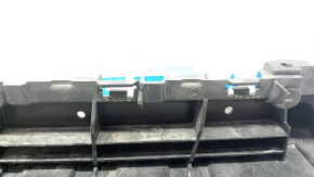 Radiator grill frame grill Audi Q7 16-19 broken fasteners
