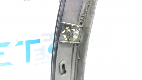 Front right wing arch trim Audi Q7 16-19 broken mount