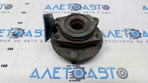 Hub front left Nissan Leaf 11-17 type 2 round