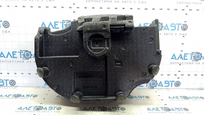 Foam under the Chevrolet Bolt EUV 22-23 tool is cracked, pressed