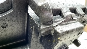Foam under the Chevrolet Bolt EUV 22-23 tool is cracked, pressed
