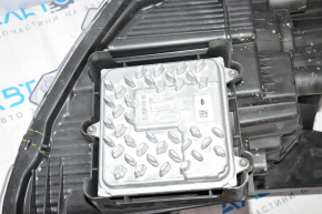 Headlight front left complete Ford Mustang Mach-E 21-23 Projector LED, minor scratches, breakage of the guide