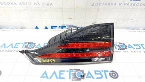 Light inside trunk lid right Lexus CT200h 11-13 scratches