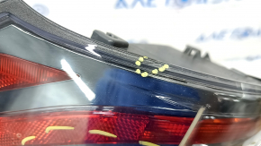 Light outer wing right Lexus CT200h 11-13 prerest, broken glass