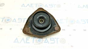 Front right shock absorber support Toyota Rav4 19- rusty