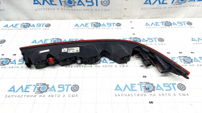 Rear bumper light right Audi Q7 16- scratches