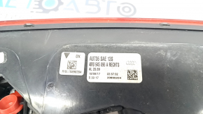 Rear bumper light right Audi Q7 16- scratches