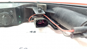 Rear bumper light right Audi Q7 16- scratches