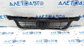 Radiator grill grill Lexus CT200h 11-13 prerest with emblem, broken, bump on emblem, sand