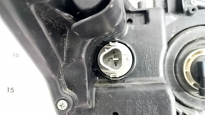 Headlight front left bare Lexus CT200h 11-17 broken fasteners, sand, needs polishing