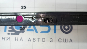 Brake light Lexus CT200h 11-17