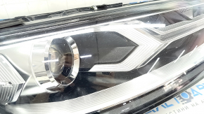 Front right headlight assembly Audi Q7 16-19 Xenon, sand, crack