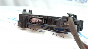 Foot operated boot lid opening sensor assembly Audi Q7 16 - broken fasteners