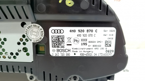 Instrument cluster Audi Q7 16-52k, scratches