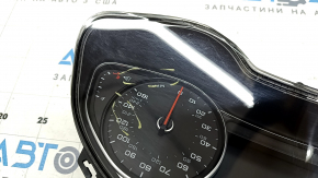 Instrument cluster Audi Q7 16-52k, scratches